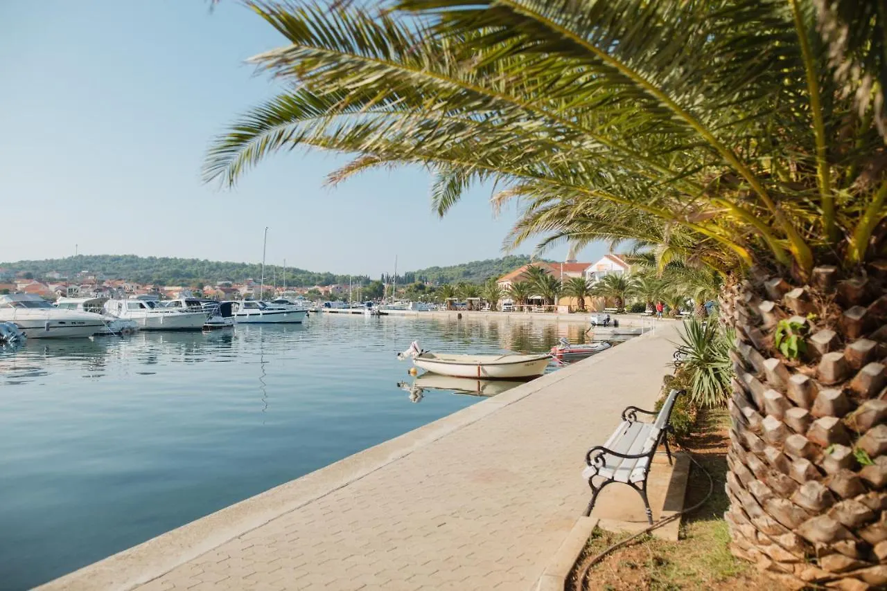 Zelena Punta Resort Kukljica Apartment